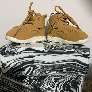 KID'S unisex Jordan 6 Tan